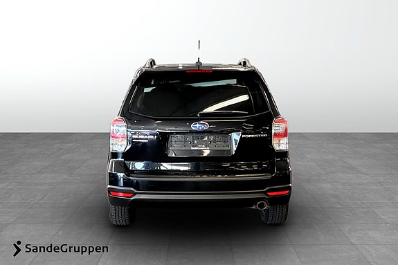 Subaru Forester 4 of 5