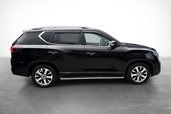 KGM Rexton 4 of 19