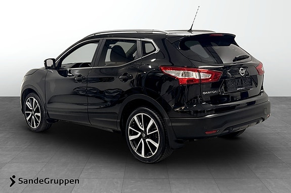 Nissan Qashqai 3 of 5