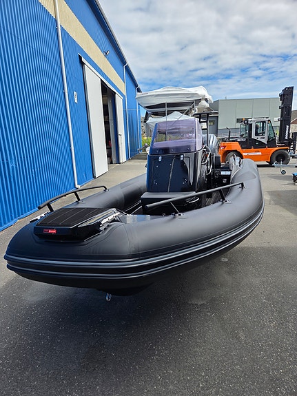 Grand 750 UBE m/Yamaha F250 El-styring