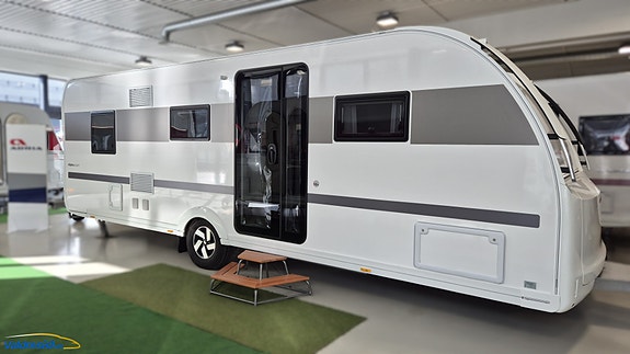 Adria Alpina 663 PT // Familievogn // Alde // Helårsvogn