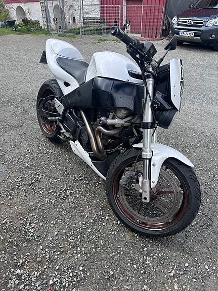 Buell XB9R Firebolt 2 of 5