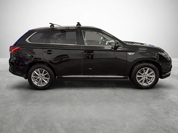 Mitsubishi Outlander 6 of 30