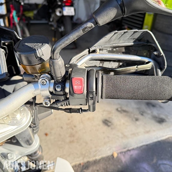 BMW F 800 R 9 of 13