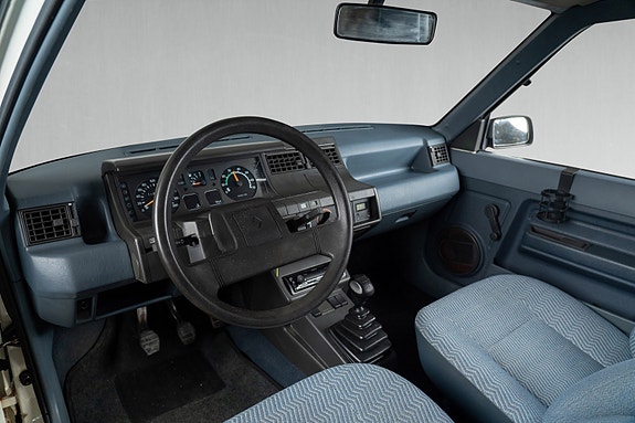 Renault 5 7 of 18