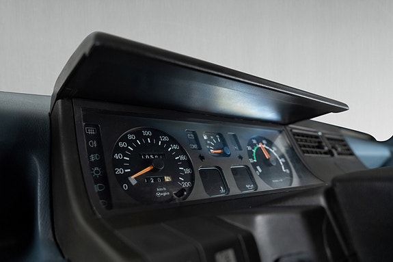 Renault 5 12 of 18