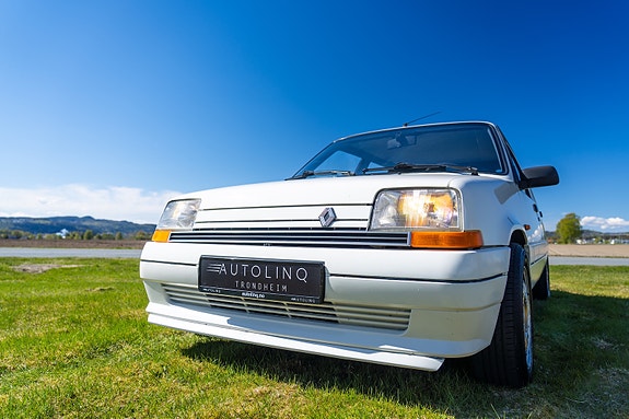 Renault 5 4 of 18