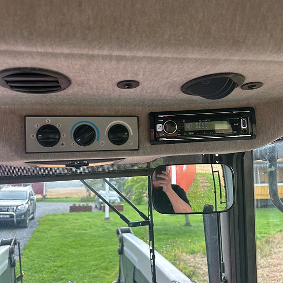 Valtra A93 med Ålø Q46 2017, kr 428 000,-
