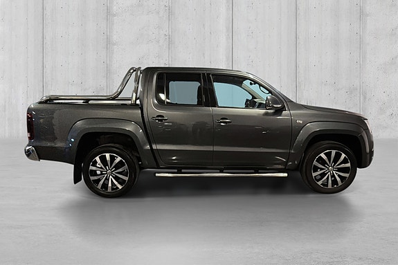 Volkswagen Amarok 8 of 23