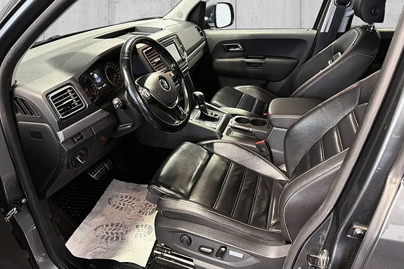 Volkswagen Amarok 11 of 23