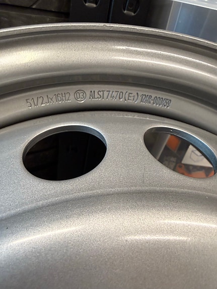 Product image 2 of 5