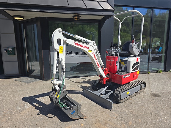 Takeuchi TB210R KUN 32 Timer 2 of 5