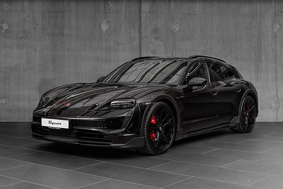 Porsche Taycan Cross Turismo