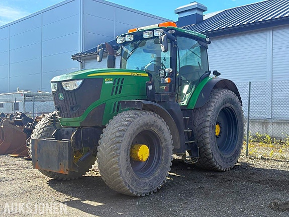 John Deere 6150R
