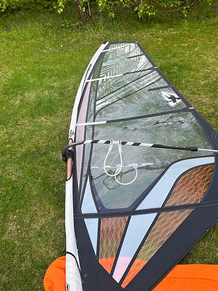 Product image 2 of 9