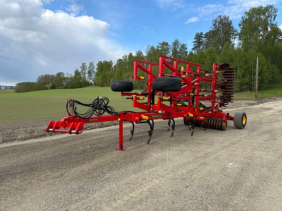 Ønsker du deg noe av det råeste av Cultus så har vi en Väderstad CS 500