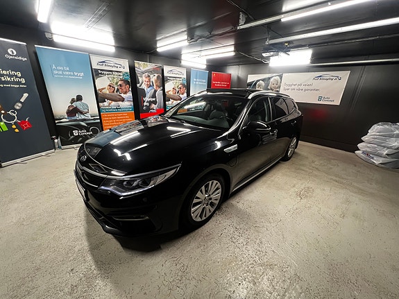 Kia Optima 3 of 5