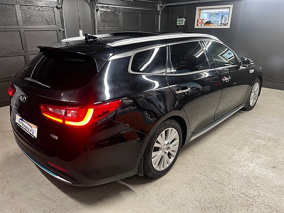 Kia Optima 6 of 30