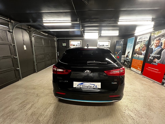 Kia Optima 18 of 30