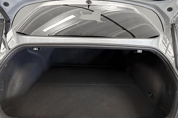 Hyundai Ioniq 6 5 of 5
