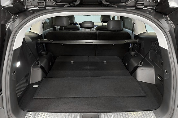 Hyundai Ioniq 9 5 of 5