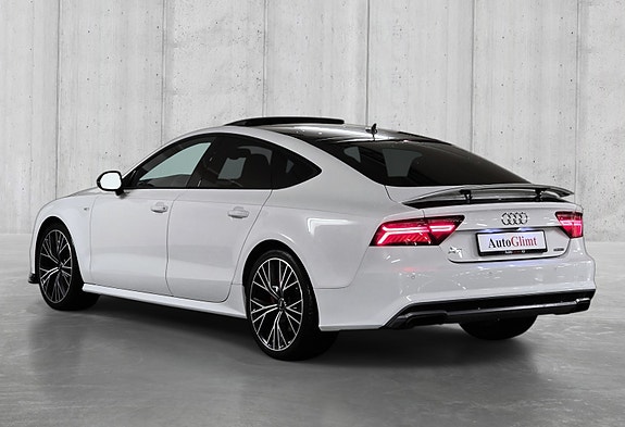 Audi A7 2 of 5