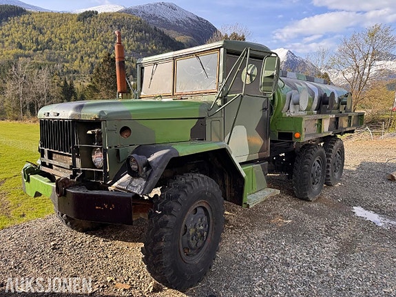 Andre M622 militær tankbil 6x6 - Rustfri tank med 2 kammer