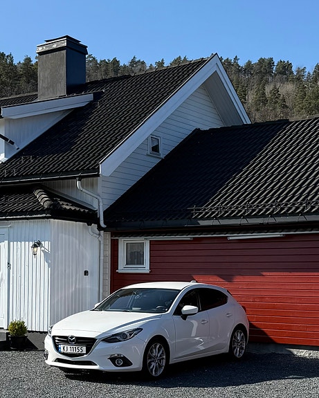 Mazda 3 3 of 7