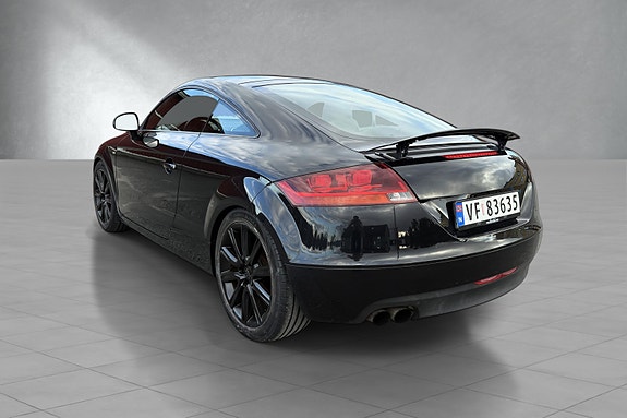 Audi TT 14 of 30