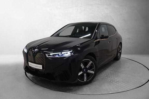 BMW iX