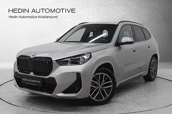 BMW iX1