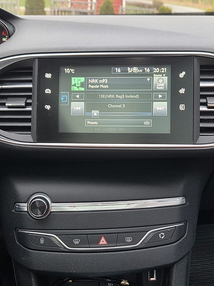 Peugeot 308 16 of 29