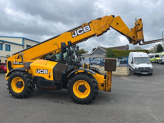 JCB 540-180 - 18 M - 4 TONN 2 of 13