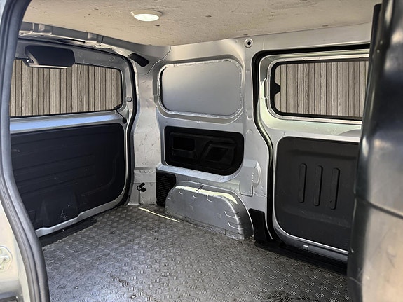 BYD T3 12 of 12
