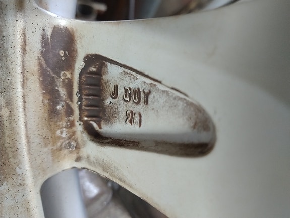 Product image 8 of 9