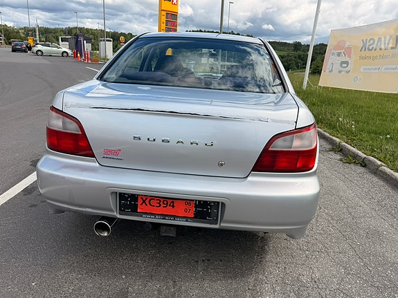 Subaru Impreza 9 of 30