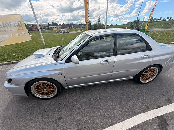 Subaru Impreza 7 of 30