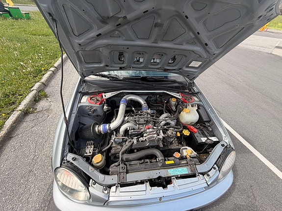 Subaru Impreza 20 of 30