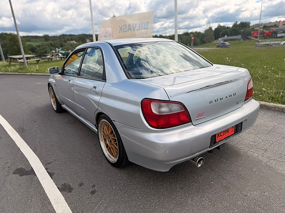 Subaru Impreza 8 of 30