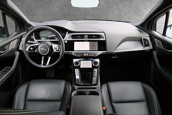 Jaguar I-PACE 9 of 20