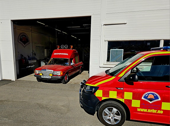 Mercedes-Benz 250 28 of 30