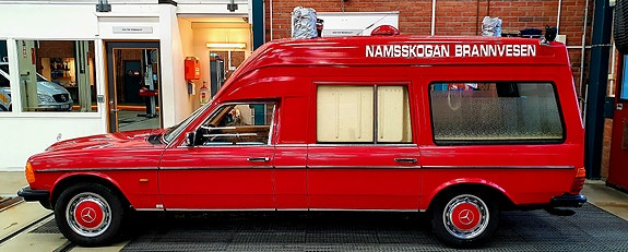Mercedes-Benz 250 12 of 30