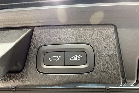Volvo XC60 19 of 20