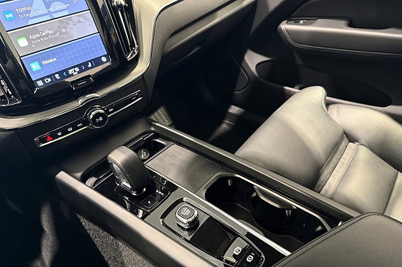 Volvo XC60 15 of 20