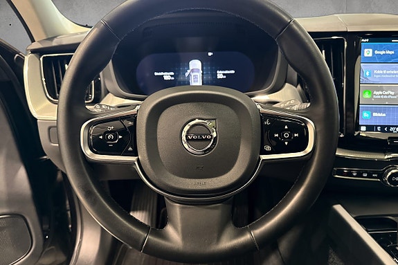 Volvo XC60 10 of 20