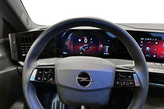 Opel Astra 9 of 24