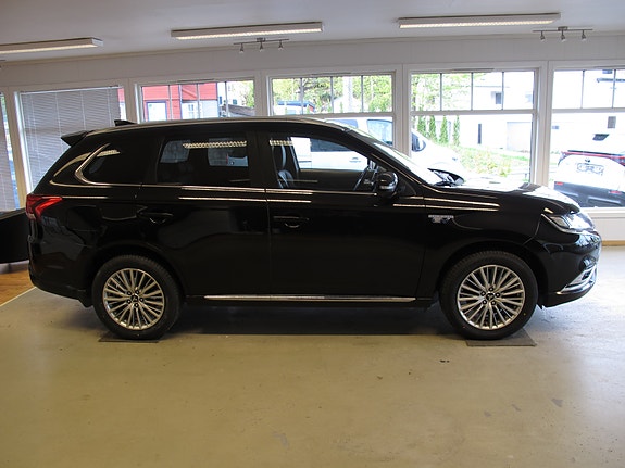 Mitsubishi Outlander 6 of 17