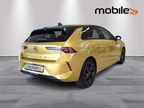 Opel Astra 3 of 5