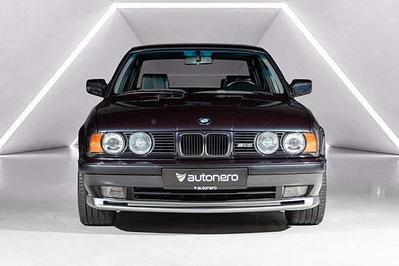 BMW M5 5 of 5