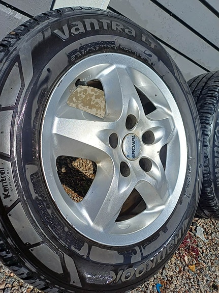 Product image 2 of 10